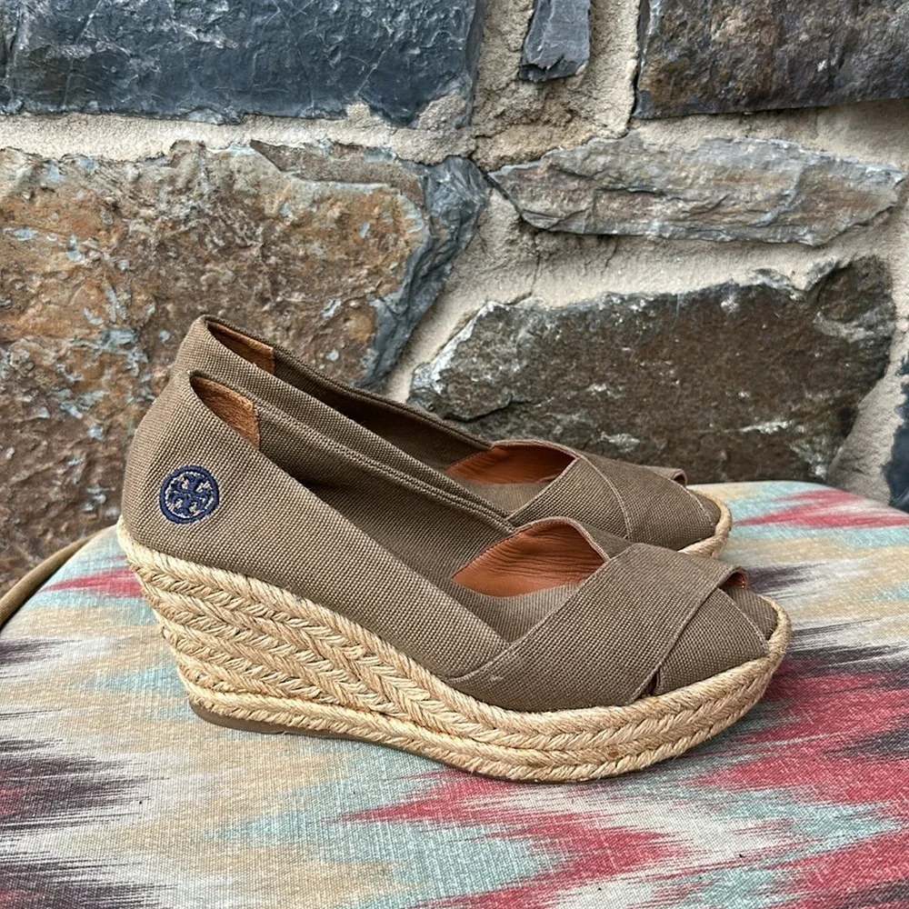 Tory Burch Filipa Canvas Espadrille Wedge Shoes in Tan Brown Size 6